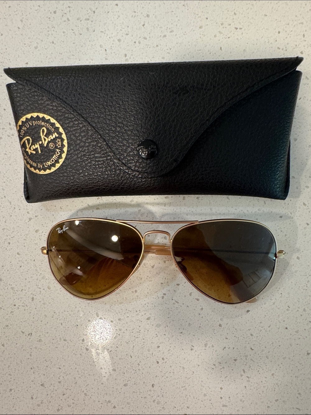 Ray-Ban Gold Aviator Sunglasses with Brown Gradient Lenses